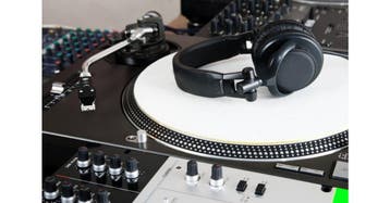 Goedkoop DJ-apparatuur huren vanaf €10,- per dag, Hobby en Vrije tijd, Nieuw