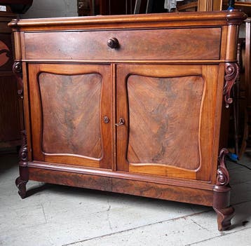 antiek mahonie kast, 105 cm breed en 91 cm hoog, Antiek en Kunst
