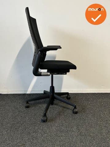 Ahrend 2020 bureaustoel  - refurbished - nieuwe stoffering -, Werkplek, Ophalen of Verzenden, Gebruikt, Stoel