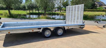 Hulco: Plateauwagens, Kippers en Machinetransporters, Nieuw