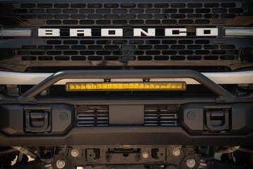 DV8 Offroad 21-24 Ford Bronco Capable Bull Bar, Auto-onderdelen, Ophalen of Verzenden, Nieuw