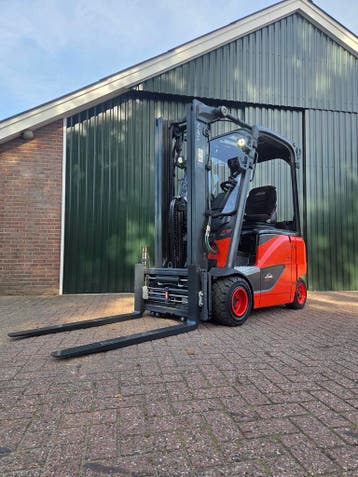 Linde E18 Elektrische Heftruck BJ2020 Triplex Spreider, Linde, Heftruck, Ophalen of Verzenden, 1000 tot 2000 kg