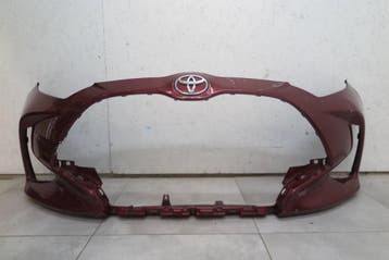 Toyota Yaris IV 2020- voorbumper 52119-K0050, Verzenden, Gebruikt