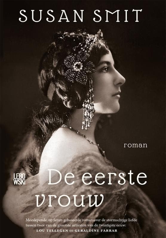 De eerste vrouw 9789048832170 Susan Smit, Boeken, Romans, Gelezen, Verzenden