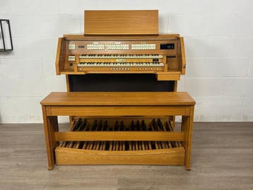 Domus Prestige VIII, Zo goed als nieuw, 2 klavieren, Orgel