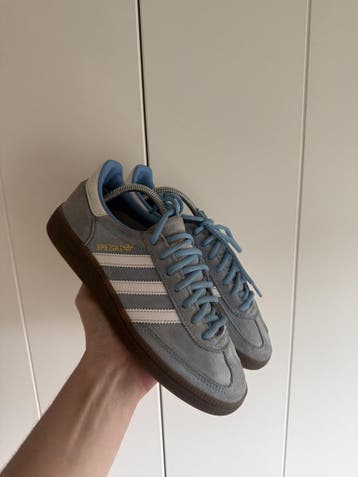 Adidas Handball Spezial – Lichtblauw – Maat 38, Kleding | Dames, Sneakers of Gympen, Gedragen, Verzenden, Blauw