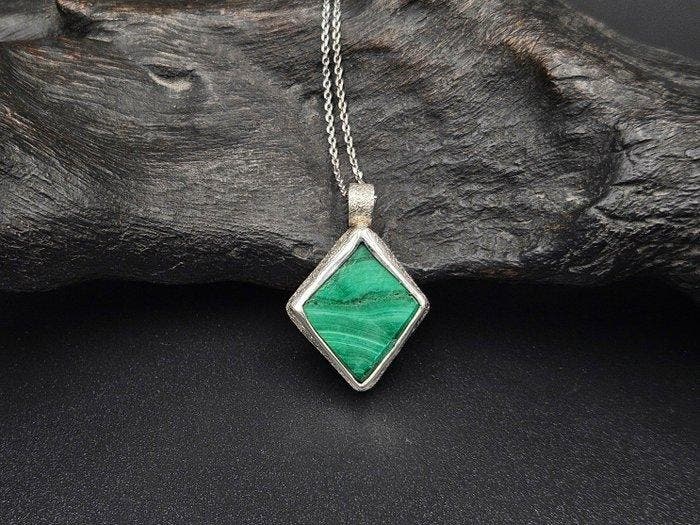 Zilver - Hanger - Malachiet Serifos-eiland, Verzamelen, Mineralen en Fossielen