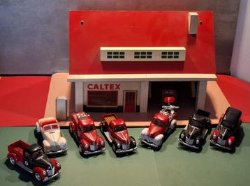 Garage Caltex - Golden Fleet Diecast Texaco 1:32 - Modelauto, Nieuw