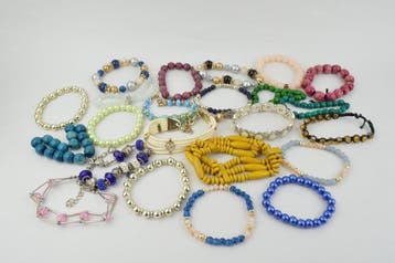 Themacollectie - Collectie van retro vintage kralenarmbanden