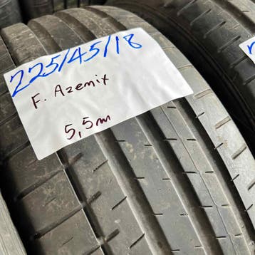 2 x Falken Azenis 225-45-18 Zomerbanden 5,5mm, Auto-onderdelen, 18 inch, Gebruikt, Ophalen of Verzenden, Band(en)