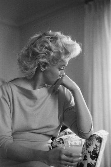 Ed Feingersh - Marilyn Candid Moment, New York, 1955 Large