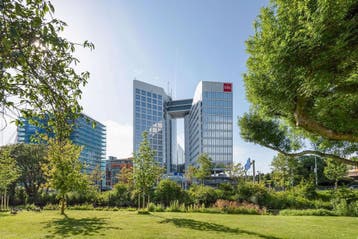 Kantoorruimte te huur Den Haag Maanweg 174, Zakelijke goederen, Bedrijfs Onroerend goed, Huur, Kantoorruimte