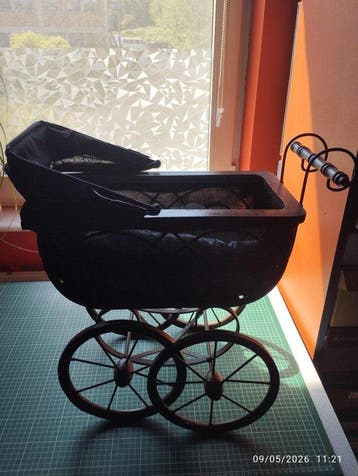 vintage - Speelgoed kinderwagen - 1920-1930 - België