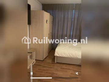 Ideaal voor single in Den Haag, 1 kamer, Huizen en Kamers, Woningruil, Den Haag