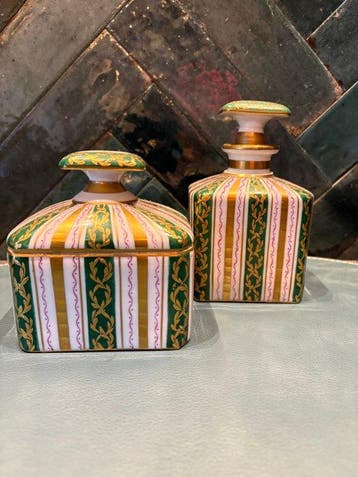 Antiek Toiletset (2) - Handbeschilderd decor gesigneerd -
