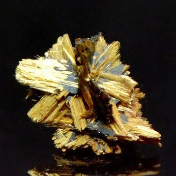 rutiel Kristallen op matrix - Hoogte: 1.5 cm - Breedte: 2.5