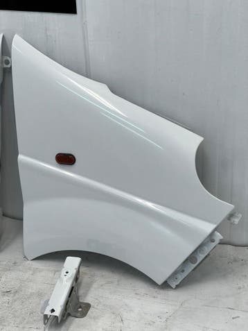 Renault Trafic bj.2006 spatbord/voorscherm rechts en links, Gebruikt, Links, Renault, Spatbord