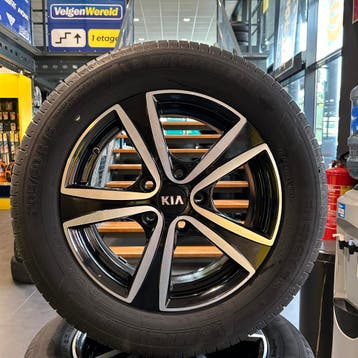 Kia | 16 inch velgenset origineel 205/60-16 5x114 | 0626-05, Auto-onderdelen, Gebruikt, 16 inch, Banden en Velgen, Zomerbanden