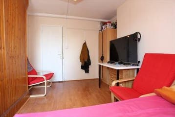 Te Huur Studio Cornelis Houtmanstraat In Den Haag, 20 tot 35 m², Den Haag