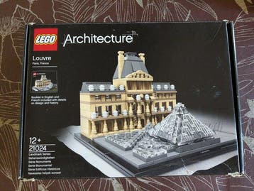Lego Set - 21024 - Architecture - Louvre, Nieuw