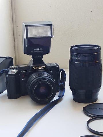 Minolta 7000 + Sigma UC Zoom 3.5-4.5/28-70mm + Soligor, Nieuw