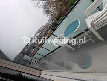 Benthuizen: 4-kamer flat, 80 m², €800