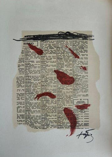 Antoni Tapies (1923-2012) - Red on Journal Paper, Antiek en Kunst