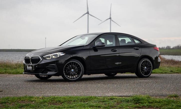 BMW 2-Serie Gran Coupé 218i AUTOMAAT / CARPLAY / LED / NAVI, Auto's, Automaat, Gebruikt, Euro 6, Zwart