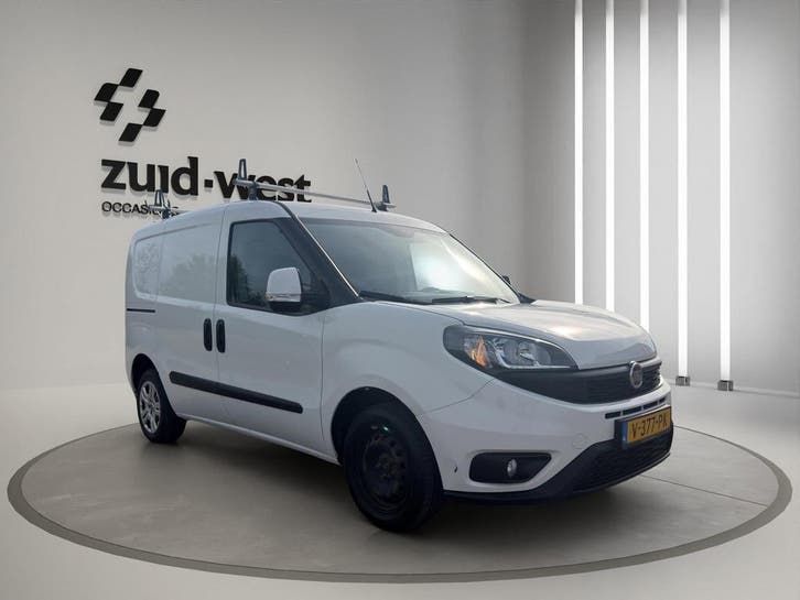 Fiat Doblò Cargo 1.3 MJ L1H1 SX Airco Cruise PDC, Auto's, Bestelauto's, Lease, Handgeschakeld, Financial lease, Stof, Diesel, Euro 6