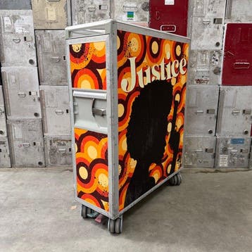 Driessen / Zodiac / Safran - Trolleys van