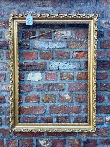 Lijst - 75. Oude goud vergulde schilderijlijst. Voor