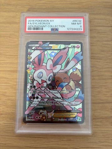 Pokémon - 1 Graded card - Sylveon RC32 - PSA 8 - XY -, Nieuw