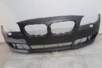 BMW 5 F10 F11 voorbumper lift PDC, Verzenden, Gebruikt