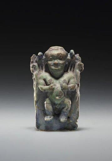 Oude Egypte, late periode Faience Pataikos-amulet Met, Verzamelen