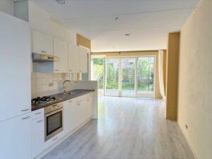 Hoekwoning Gladiolusstraat in Hilversum – € 1.458 per mnd, Direct bij eigenaar, Noord-Holland, Tussenwoning, Hilversum