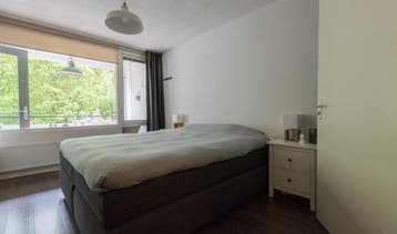 Te huur Studio Barentszstraat in Den Haag, 20 tot 35 m², Den Haag