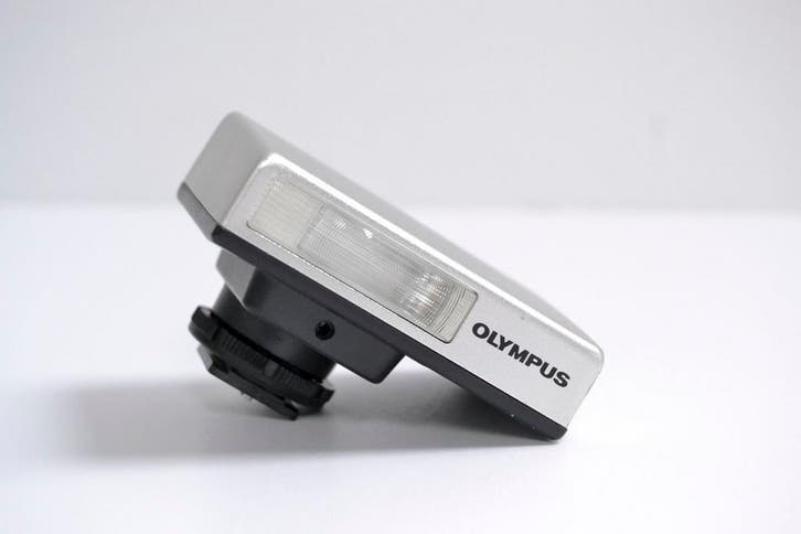 Olympus Electronic Flash FL-14, Audio, Tv en Foto, Fotografie | Flitsers, Kantelbaar, Zo goed als nieuw, Olympus, Ophalen of Verzenden