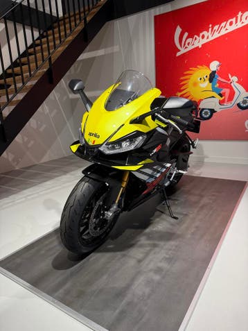 Aprilia RS 660cc Factory -- Nieuw (nu met korting!), Motoren, 2 cilinders, Motorrijbewijs A, ABS, Super Sport