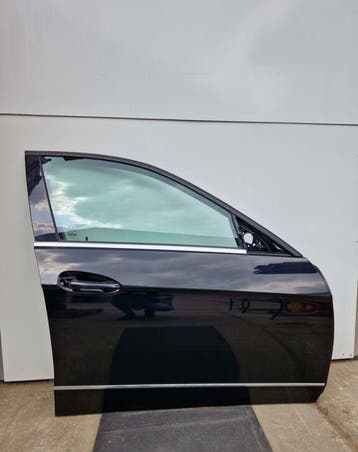 Portier rechtsvoor Mercedes E-klasse w212 (P032), Gebruikt, Deur, Mercedes-Benz, Rechts