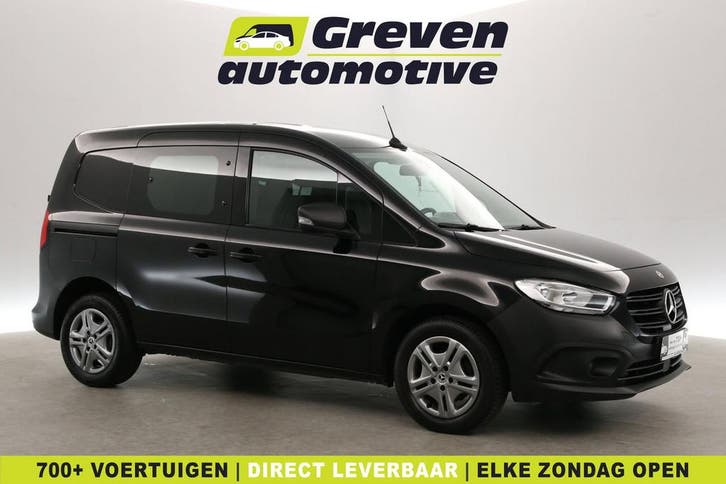 Mercedes-Benz Citan 108 CDI  Airco  Camera  Parkeersens., Auto's, Bestelauto's, Te koop, Handgeschakeld, Diesel, Zwart, Mercedes-Benz