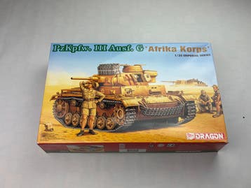 Dragon 9032 | Pz.Kpfw. III Ausf. G Afrika Korps | 1:35, Verzenden, Nieuw