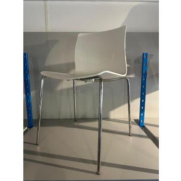 (MDK-107364) Gaber Slot designstoel &ndash; wit, Ophalen of Verzenden, Gebruikt, Wit