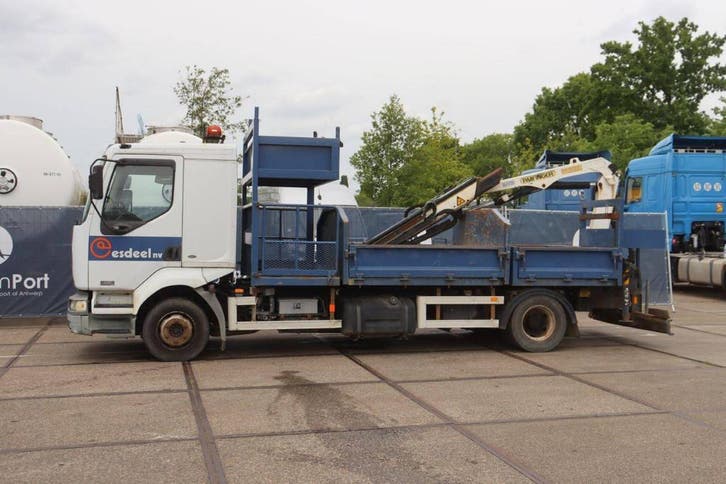 Veiling: Kraanwagen Renault Midlum 220CDI Diesel 215pk 2003, Auto's, Vrachtwagens, Handgeschakeld, BTW verrekenbaar, Diesel, Wit