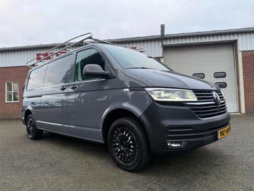 Volkswagen Transporter 2.0 TDI L2H1 150PK LED DSG imperiaal, Automaat, Gebruikt, Euro 6, Volkswagen