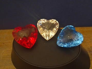 Swarovski - Beeldje - Hart rood ,wit en blauw - Kristal