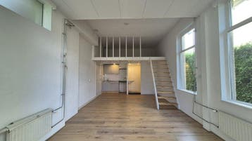 Te huur: Studio Bosweg in Apeldoorn, Huizen en Kamers, Apeldoorn, Gelderland