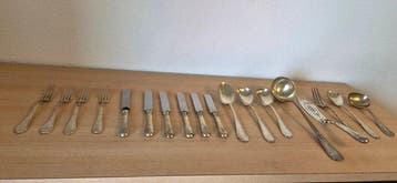 Tafelservies (18) - .800 zilver - Bestekset J.C Klinkosch