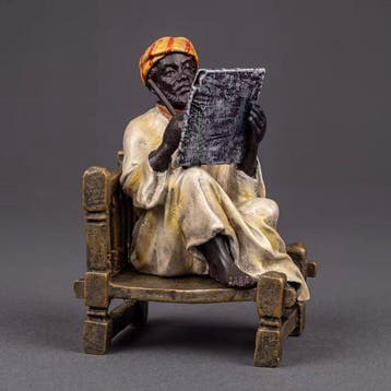 Beeld, Arabisch figuur zittend op stoel - 9.3 cm - Brons