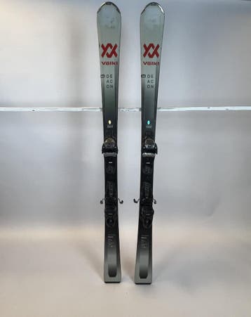 Volkl Deacon Grey - 2025-151 cm, Sport en Fitness, Skiën en Langlaufen, Overige merken, Gebruikt, Ophalen of Verzenden, Carve