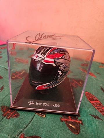 MotoGP - Max Biaggi - Helm op schaal 1:5., Nieuw